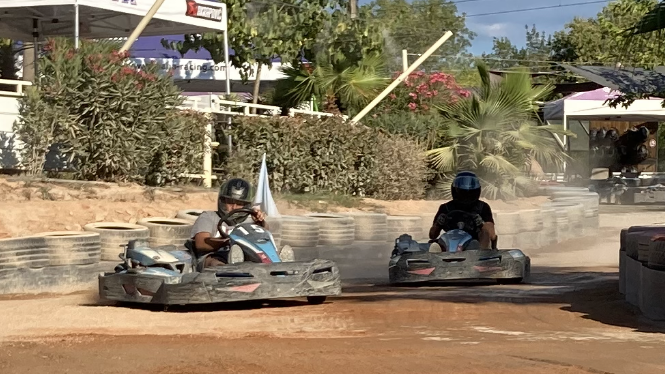 karting sur terre Roquebrune sur argens